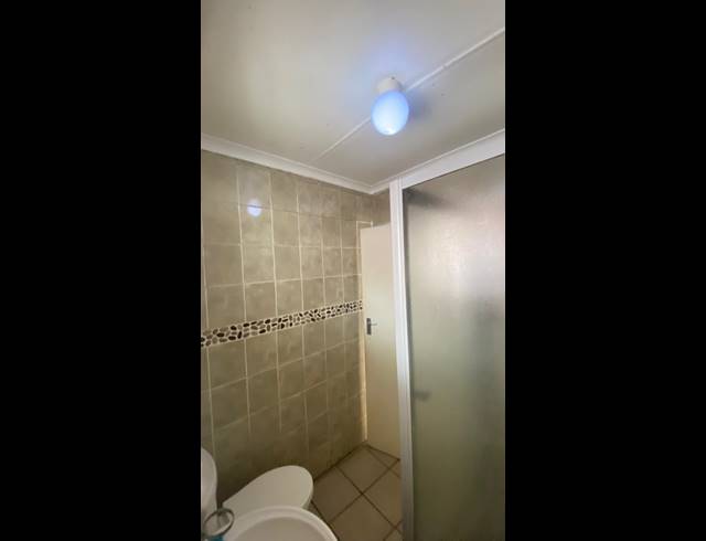 2 BEDROOM HOUSE TO LET IN MONTCLAIR